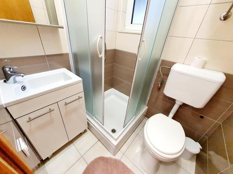 Apartman Sime Tribalj Exteriör bild