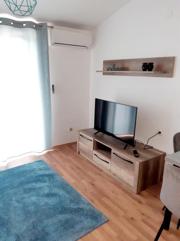 Apartman Sime Tribalj Exteriör bild