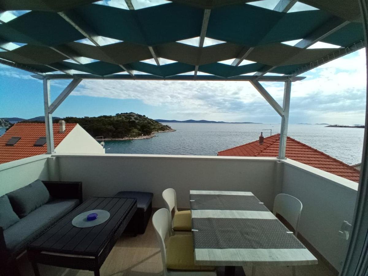 Apartman Sime Tribalj Exteriör bild